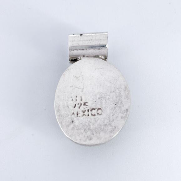 Vintage Sterling Silver & Green Cat's Eye Glass Cabochon Pendant | ATI Mexico - Picture 4 of 7